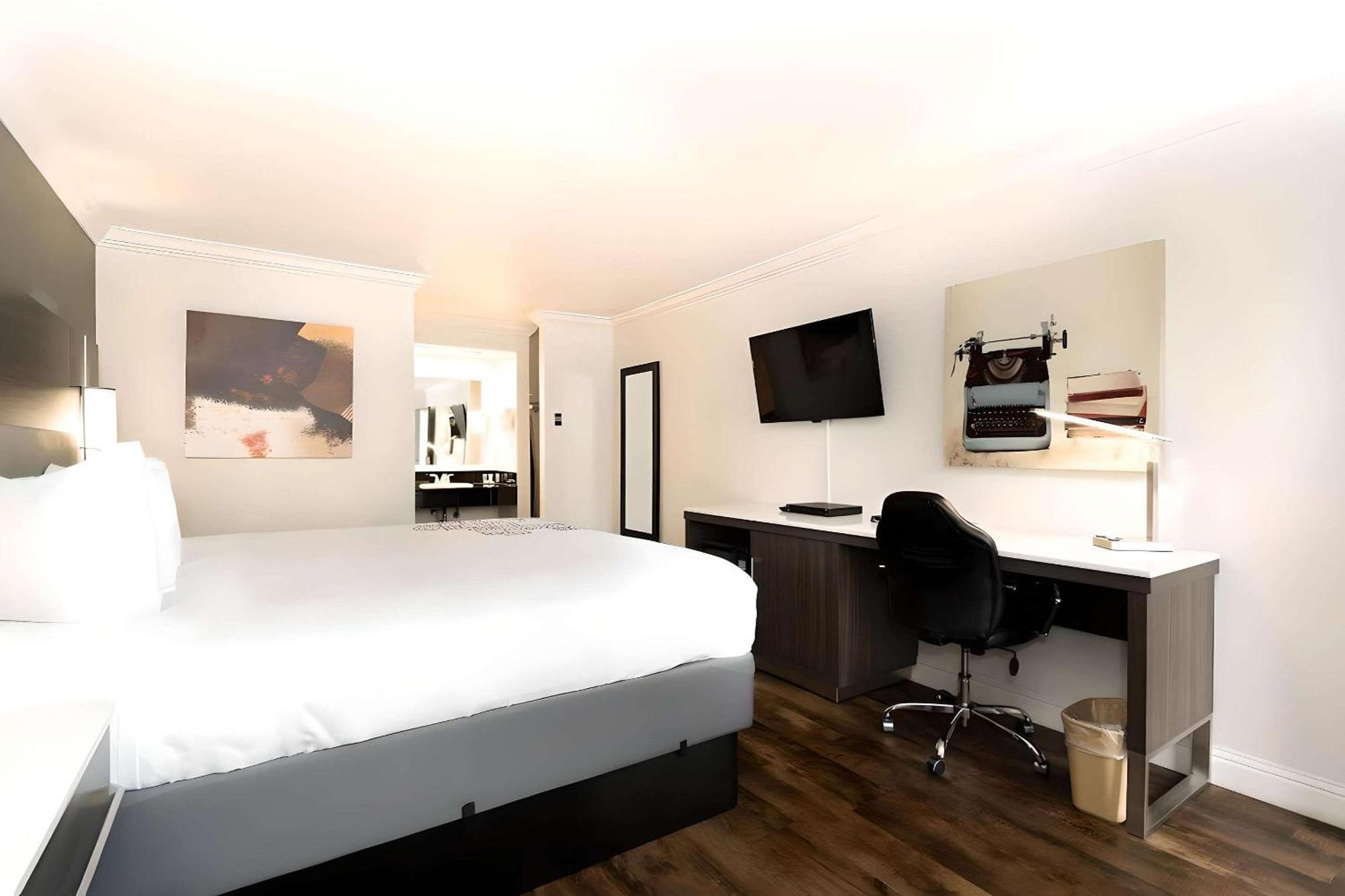 Rodeway Inn San Jose Hwy-101 Tully Rd Exit エクステリア 写真