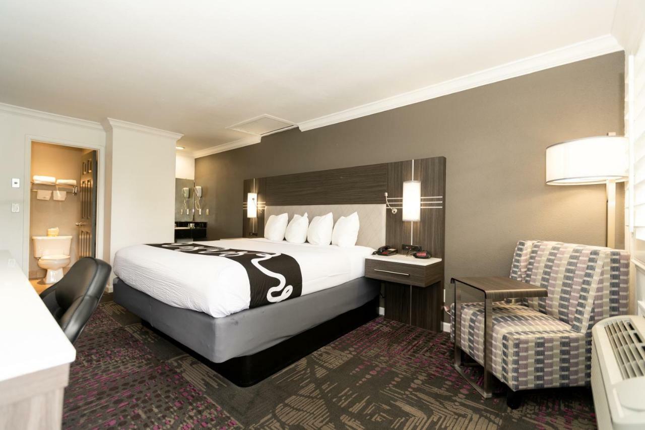 Rodeway Inn San Jose Hwy-101 Tully Rd Exit エクステリア 写真